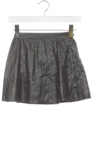 Dětská sukně  Oviesse, Velikost 5-6y/ 116-122 cm, Barva Zelená, Cena  129,00 Kč