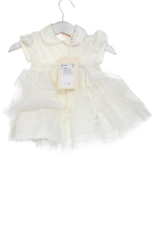 Dětské šaty  Aletta, Velikost 2-3m/ 56-62 cm, Barva Bílá, Cena  1 379,00 Kč