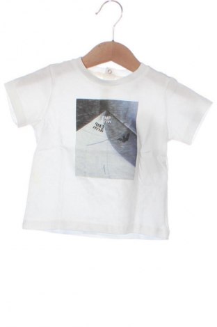 Dětské tričko  Emporio Armani, Velikost 6-9m/ 68-74 cm, Barva Bílá, Cena  1 329,00 Kč