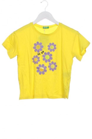 Dětské tričko  United Colors Of Benetton, Velikost 8-9y/ 134-140 cm, Barva Žlutá, Cena  289,00 Kč