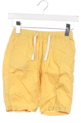 Детски къс панталон H&M, Размер 8-9y/ 134-140 см, Цвят Жълт, Цена 14,99 лв.