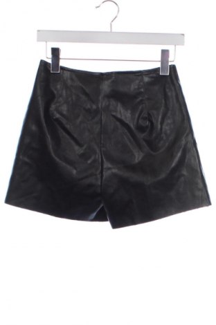 Dětské krátké kalhoty  Patrizia Pepe, Velikost 10-11y/ 146-152 cm, Barva Černá, Cena  1 329,00 Kč