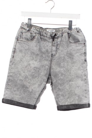 Kinder Shorts Reserved, Größe 14-15y/ 168-170 cm, Farbe Grau, Preis 7,99 €