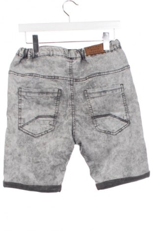 Kinder Shorts Reserved, Größe 14-15y/ 168-170 cm, Farbe Grau, Preis 7,99 €