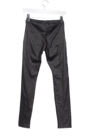 Детски клин Calzedonia, Размер 10-11y/ 146-152 см, Цвят Черен, Цена 6,99 лв.