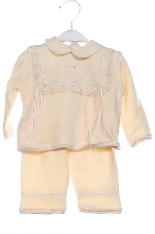 Παιδικό σύνολο Ladia, Μέγεθος 6-9m/ 68-74 εκ., Χρώμα Κίτρινο, Τιμή 39,99 €