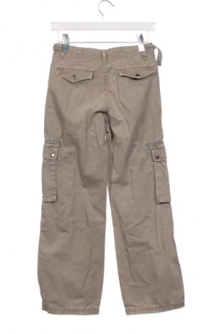 Gyerek nadrág Bershka, Méret 11-12y / 152-158 cm, Szín Zöld, Ár 2 889 Ft