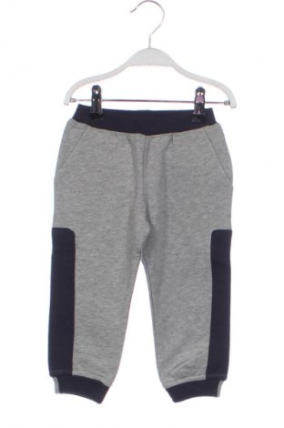 Kinder Sporthose Armani, Größe 9-12m/ 74-80 cm, Farbe Grau, Preis € 164,99