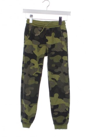 Dětské tepláky Pepco, Velikost 7-8y/ 128-134 cm, Barva Vícebarevné, Cena  219,00 Kč