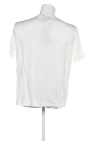 Мъжка тениска Emporio Armani, Размер XL, Цвят Бял, Цена 94,99 лв.