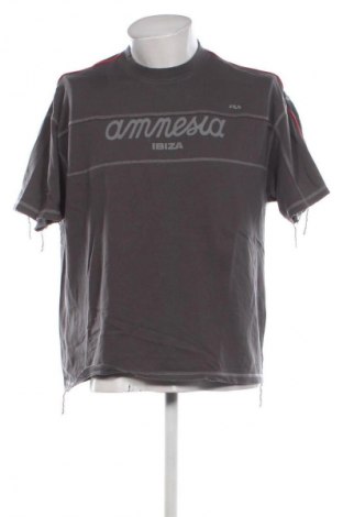 Ανδρικό t-shirt FILA, Μέγεθος M, Χρώμα Γκρί, Τιμή 8,99 €