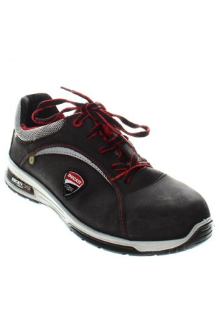 Herrenschuhe Ducati, Größe 38, Farbe Mehrfarbig, Preis 63,00 €