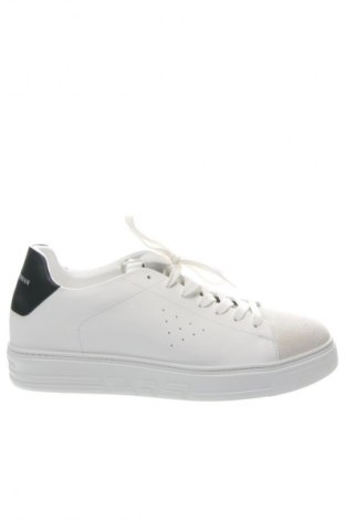 Férfi cipők
 Emporio Armani, Méret 46, Szín Fehér, Ár 105 079 Ft