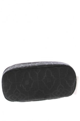 Trusă Unbranded, Culoare Negru, Preț 41,16 Lei