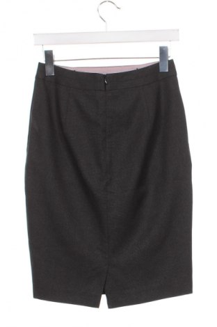 Rock F&F, Größe XS, Farbe Grau, Preis € 9,79