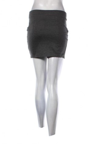 Φούστα Gina, Μέγεθος S, Χρώμα Γκρί, Τιμή 10,00 €