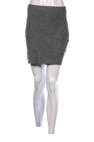 Sukňa Gina Tricot, Veľkosť L, Farba Sivá, Cena  11,95 €