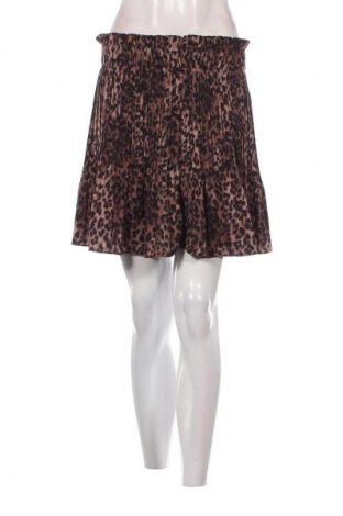 Spódnica Guess, Rozmiar S, Kolor Kolorowy, Cena 142,53 zł