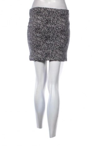 Fustă H&M, Mărime M, Culoare Multicolor, Preț 50,37 Lei