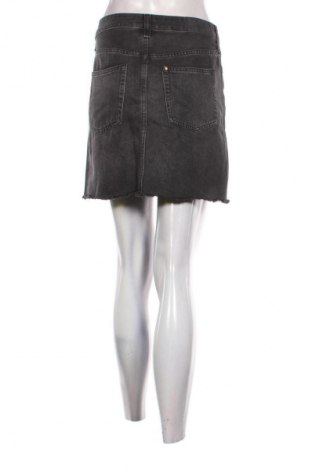 Fustă H&M, Mărime S, Culoare Negru, Preț 76,32 Lei
