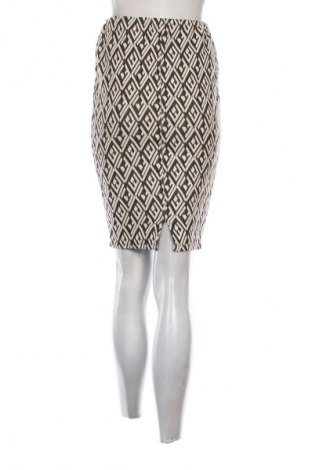 Φούστα Pull&Bear, Μέγεθος M, Χρώμα Πολύχρωμο, Τιμή 9,72 €