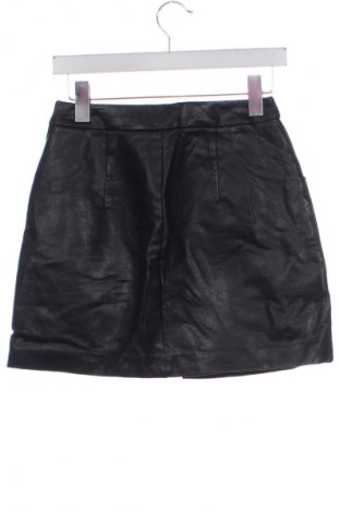 Spódnica Stradivarius, Rozmiar S, Kolor Czarny, Cena 25,99 zł