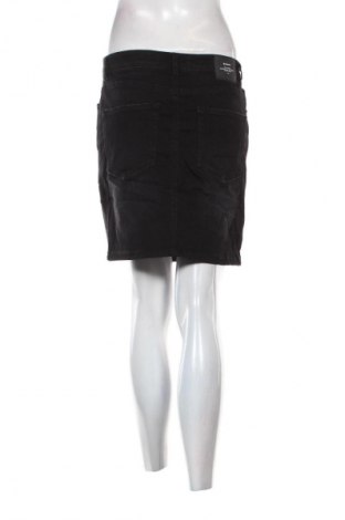 Sukně Stradivarius, Velikost M, Barva Černá, Cena  469,00 Kč