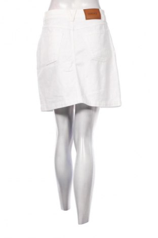 Пола Versace, Размер M, Цвят Бял, Цена 281,21 €