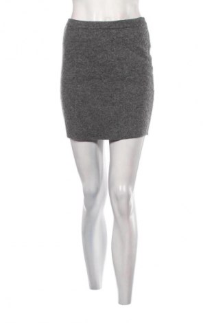 Fustă Zara, Mărime S, Culoare Gri, Preț 61,99 Lei