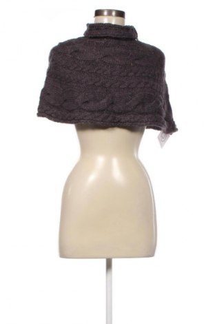 Poncho Unbranded, Mărime M, Culoare Multicolor, Preț 97,99 Lei