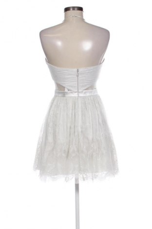 Φόρεμα Ariana, Μέγεθος M, Χρώμα Εκρού, Τιμή 23,59 €