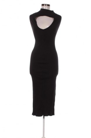 Rochie Bershka, Mărime M, Culoare Negru, Preț 76,32 Lei
