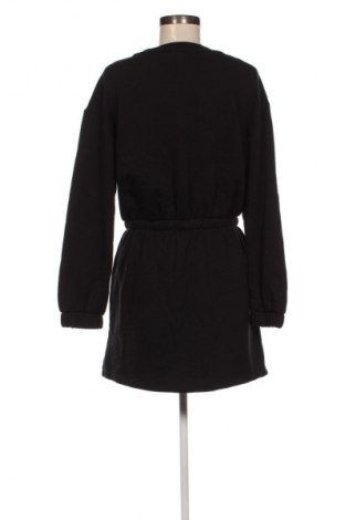 Rochie Bershka, Mărime M, Culoare Negru, Preț 56,99 Lei