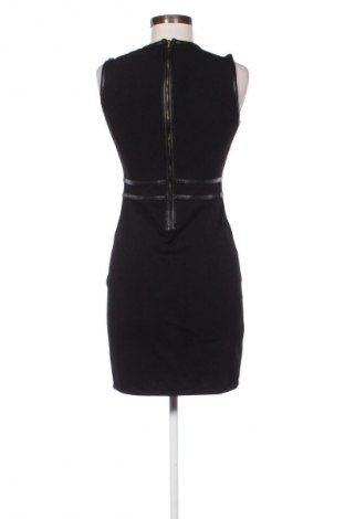 Sukienka Calvin Klein, Rozmiar S, Kolor Czarny, Cena 645,98 zł
