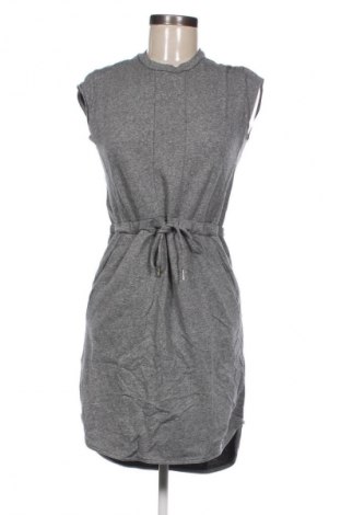 Kleid Calvin Klein Jeans, Größe S, Farbe Grau, Preis € 34,79