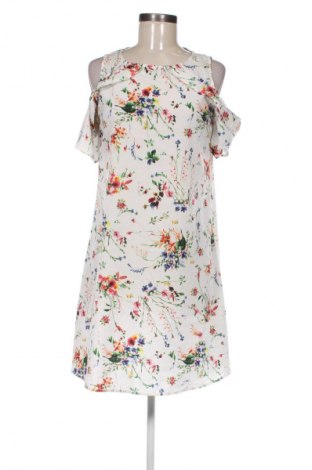 Kleid Defacto, Größe M, Farbe Mehrfarbig, Preis 15,86 €