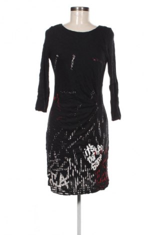 Kleid Desigual, Größe M, Farbe Mehrfarbig, Preis 56,99 €