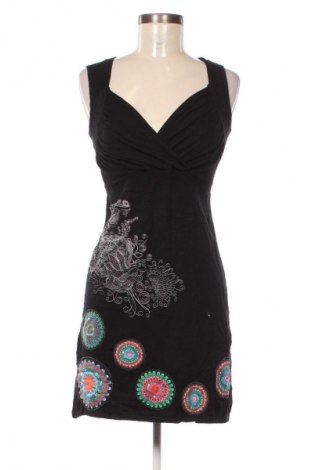Šaty  Desigual, Velikost M, Barva Černá, Cena  1 089,00 Kč