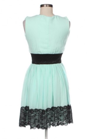 Kleid Ella, Größe M, Farbe Mehrfarbig, Preis 14,77 €