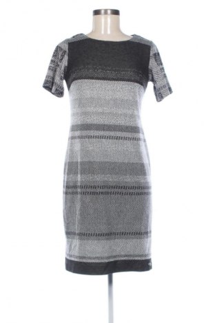 Rochie Elton, Mărime M, Culoare Multicolor, Preț 125,92 Lei