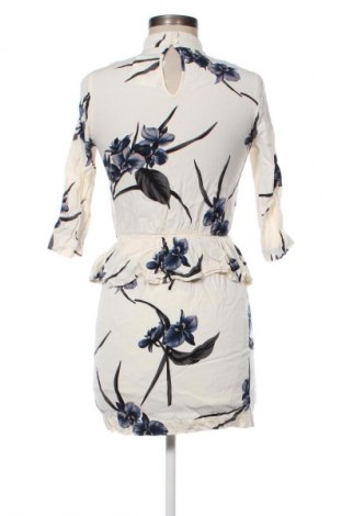 Rochie Ganni, Mărime XS, Culoare Multicolor, Preț 342,11 Lei