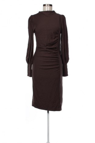 Rochie Gestuz, Mărime L, Culoare Maro, Preț 925,00 Lei