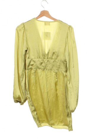 Sukienka Glamorous, Rozmiar S, Kolor Zielony, Cena 110,34 zł