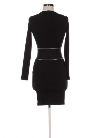 Ruha Guess, Méret XS, Szín Fekete, Ár 12 389 Ft