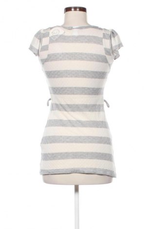 Рокля H&M, Размер XS, Цвят Многоцветен, Цена 29,15 лв.