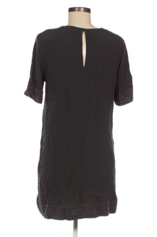 Rochie H&M, Mărime M, Culoare Gri, Preț 77,17 Lei