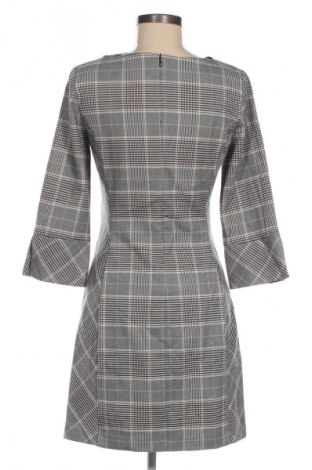 Šaty  H&M, Velikost M, Barva Vícebarevné, Cena  469,00 Kč