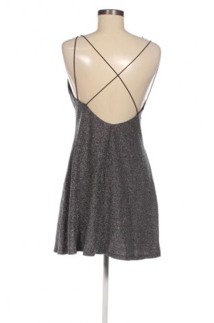 Šaty  H&M Divided, Veľkosť M, Farba Strieborná, Cena  14,83 €