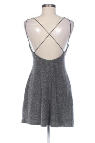 Šaty  H&M Divided, Veľkosť S, Farba Strieborná, Cena  14,91 €