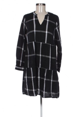 Kleid Janina, Größe M, Farbe Mehrfarbig, Preis € 14,77